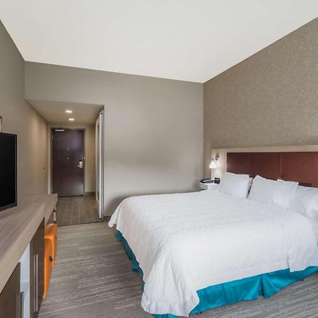 Hampton Inn Newport Kültér fotó