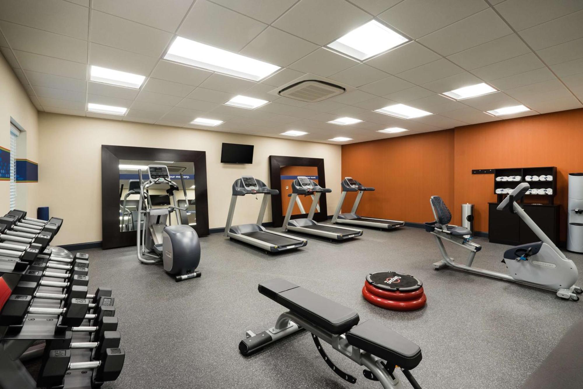 Hampton Inn Newport Kültér fotó