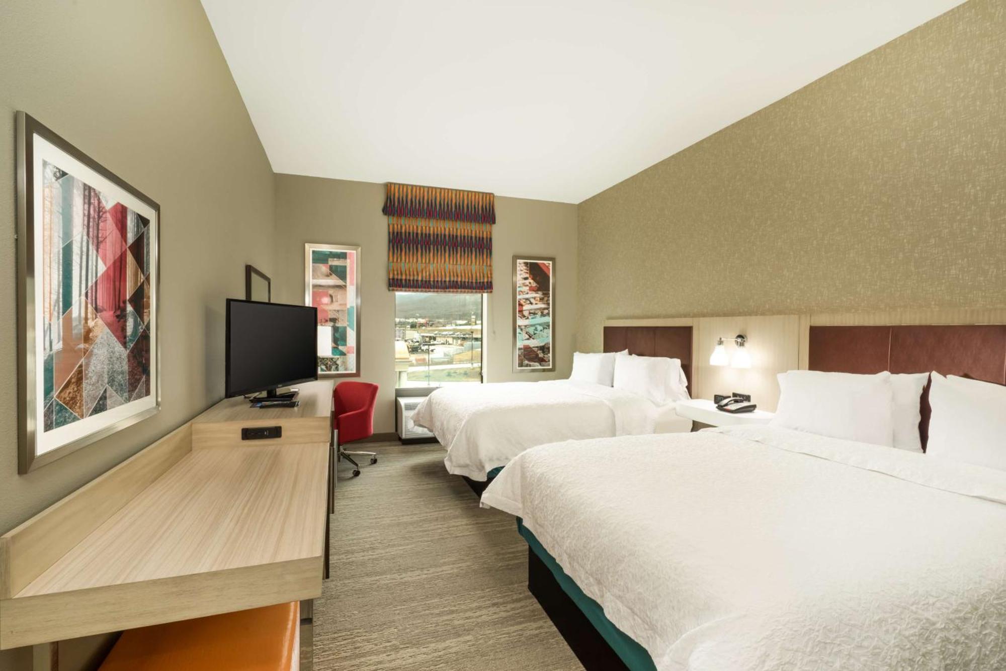 Hampton Inn Newport Kültér fotó