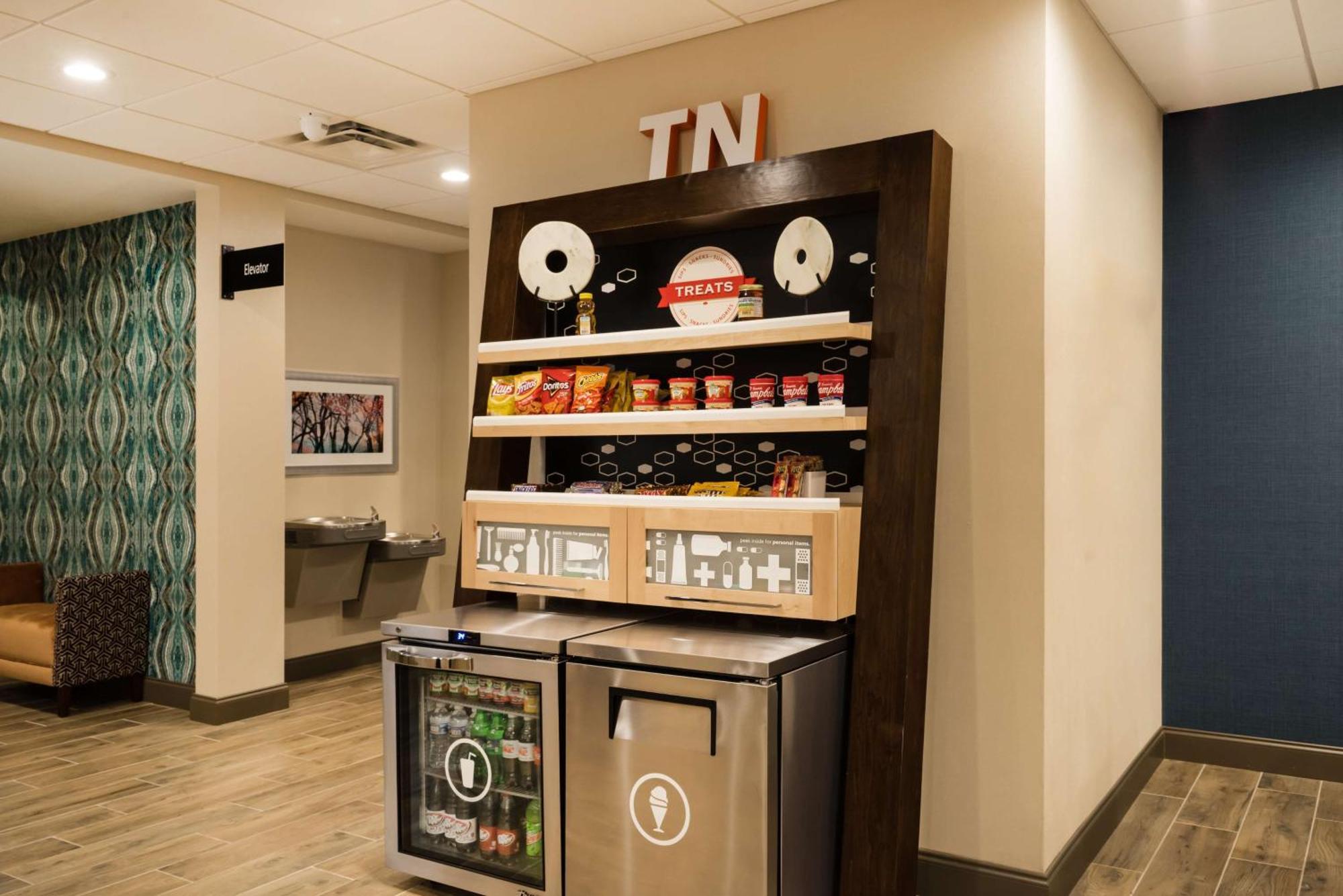 Hampton Inn Newport Kültér fotó